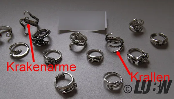 Set di anelli «LOLIAS 16 Stück Herren Ringe Vintage Punk Öffnung Ringe Octopus Frog Dragon Schlange Pun…» — foto 3 dell'alert INFO/00051/22