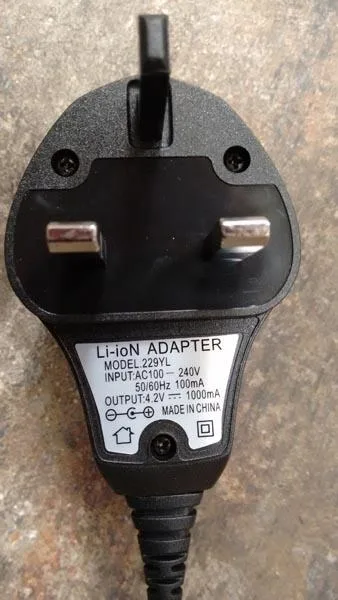Luce ricaricabile a LED «Long Ranger LED Pistol Light» — foto 2 dell'alert A12/0761/17