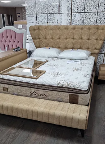 Letto in legno «Lost-Oscar» (Lost-Oscar)