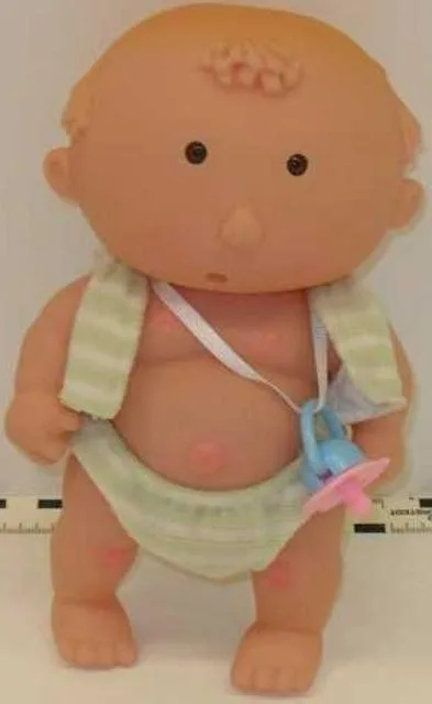 Bambola di plastica & #13; & #13; «Lovely Baby» — foto 2 dell'alert A12/1927/12
