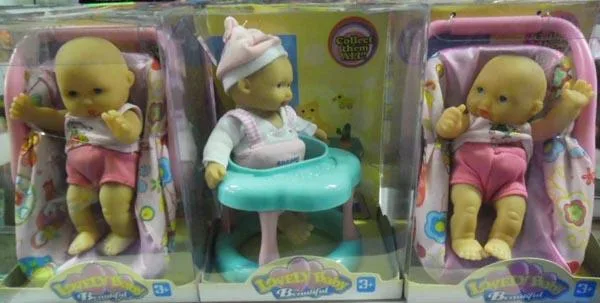 Bambole di plastica «LOVELY Baby Beautiful» (Unknown)