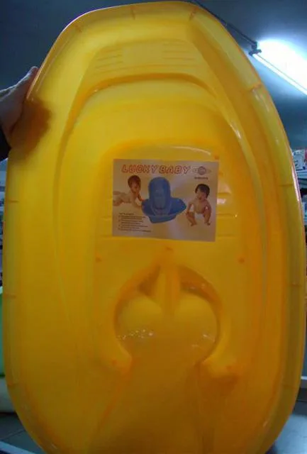 Vasca da bagno per bambini «Lucky Baby» — foto 3 dell'alert A12/2014/13