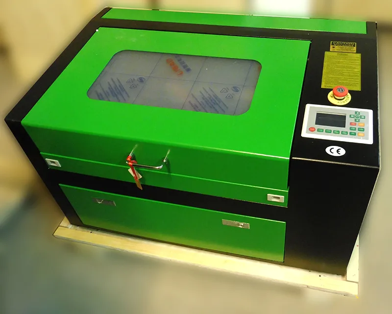 Macchina per incisione laser — foto 1 dell'alert A12/00353/20