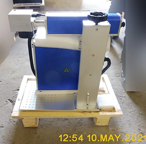 Macchina per incisione laser — foto 2 dell'alert A12/01174/21