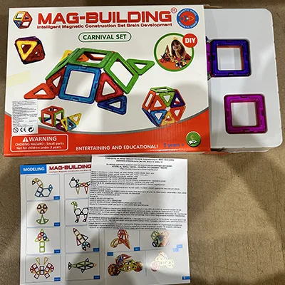 Giocattolo magnetico «Mag-Building» — foto 2 dell'alert A12/00225/24