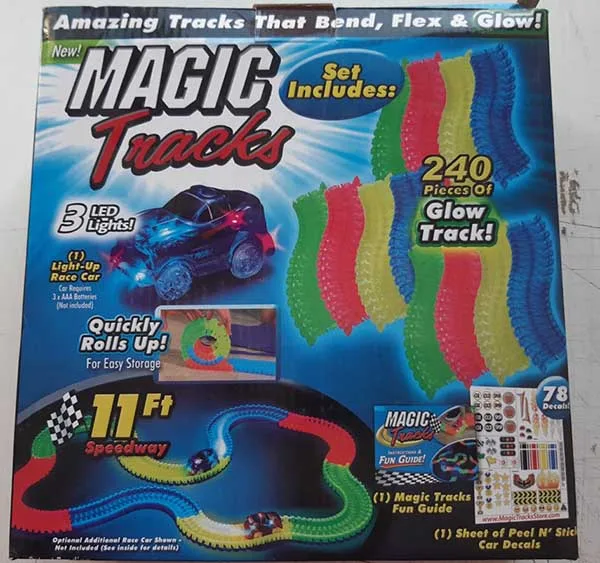Pista dell'automobile a batteria «MAGIC Tracks» — foto 2 dell'alert A12/00802/22