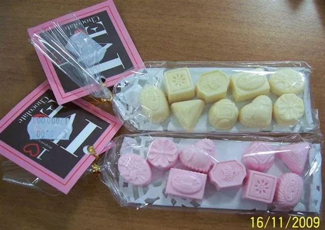 Magneti decorativi – I love cioccolato — foto 2 dell'alert 1700/10