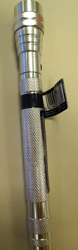 Torcia «Magnetic Telescope Pick-Up Torch / Magnetisk gripeve» — foto 4 dell'alert A12/00296/20