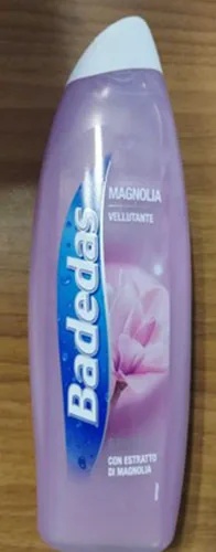 Schiuma da bagno «Magnolia vellutante» (Badedas)