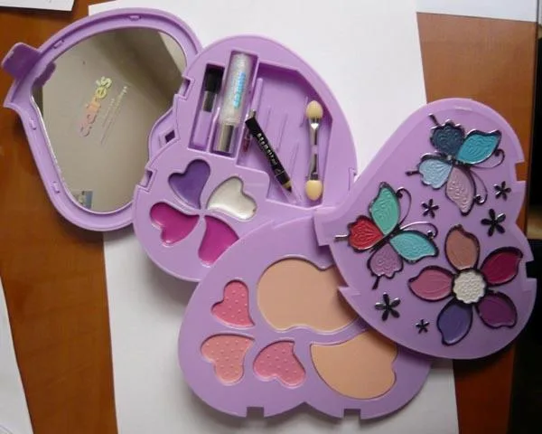 Set di trucco «makeup set» (Claire's)