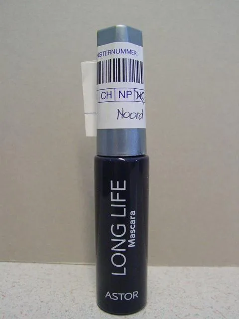 Mascara – Una lunga vita — foto 1 dell'alert 0685/09