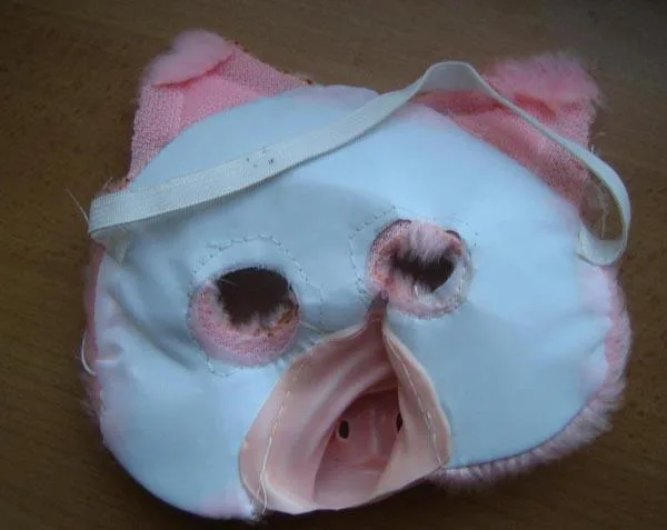 Maschera di fantasia — foto 3 dell'alert A12/1499/15