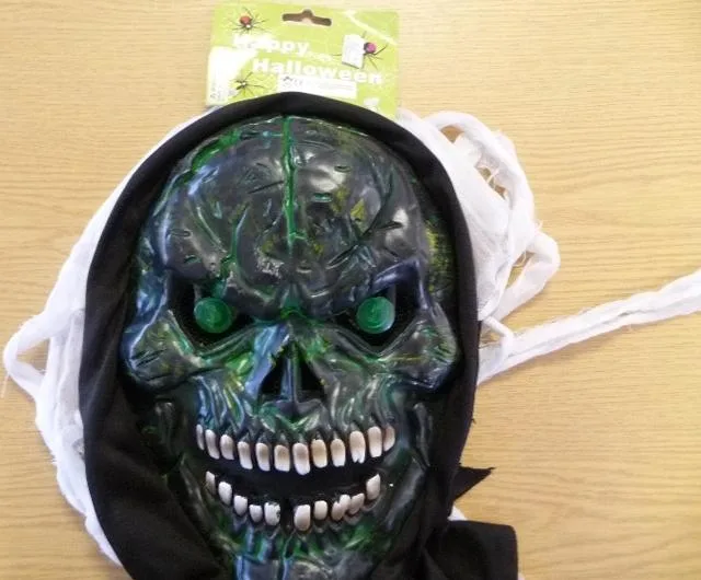 Maschera "Maschera di Halloween felice" &amp; #13; (Henbrant Limited)