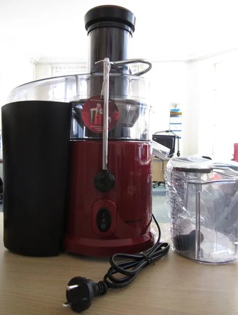 Estrattore di succo «Maxwell MW-1102 R» — foto 1 dell'alert A11/0068/14