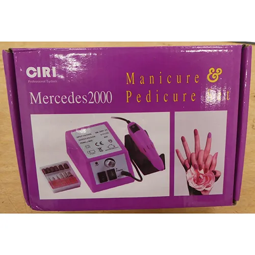 Set per manicure e pedicure «Mercedes 2000» — foto 1 dell'alert OR/00089/25