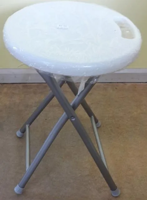 Sgabello pieghevole «Metal foldable stool» — foto 2 dell'alert A12/1684/14