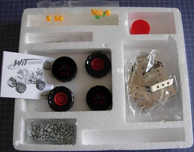 Kit di costruzione in metallo «Metall Baukasten ('Metal construction kit')» — foto 2 dell'alert A12/1964/14