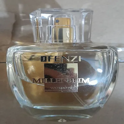 Profumo «Millenium woman» — foto 4 dell'alert A12/02946/24