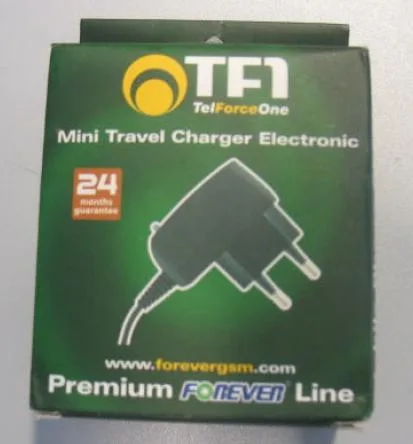 Mini caricabatterie elettronico – 1) Mini caricabatterie da viaggio elettronico 2) Fast Mini caricabatterie — foto 4 dell'alert 0980/08