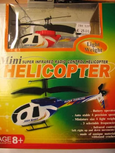 Mini elicottero radiocomandato a distanza – Mini elicottero radiocomandato super infrarosso (HELICOPTER)