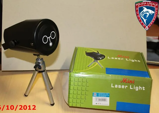 Puntatore laser & #13; & #13; «Mini Laser Light» — foto 1 dell'alert A12/0044/13