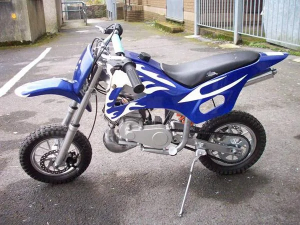 Mini moto – Dirt Bike — foto 2 dell'alert 0696/08