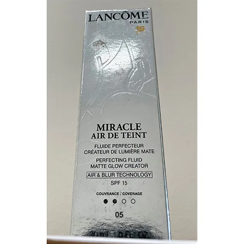 Crema idratante «Miracle Air De Teint» (Lancome Paris)