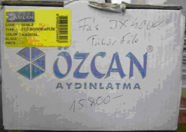 Montaggio della luce (ÖZCAN)