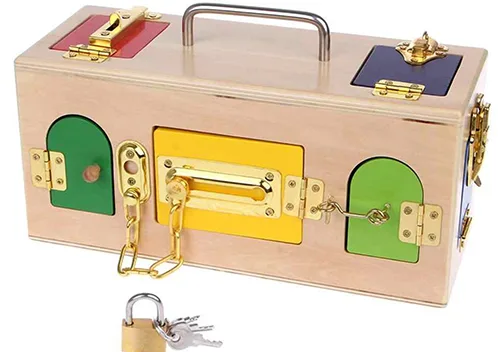 Scatola di blocco «Montessori Colourful Lock Box»