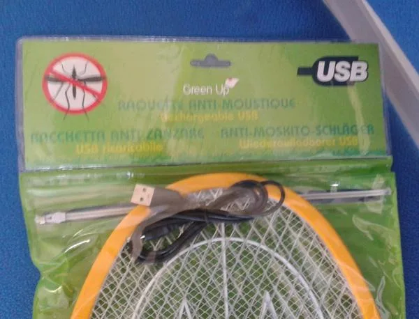 Assassino degli insetti «Mosquito swatter with rechargeable USB» — foto 2 dell'alert A12/0116/19