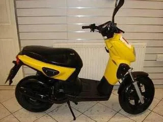 Moto – Tubo freno anteriore — foto 1 dell'alert 0516/08