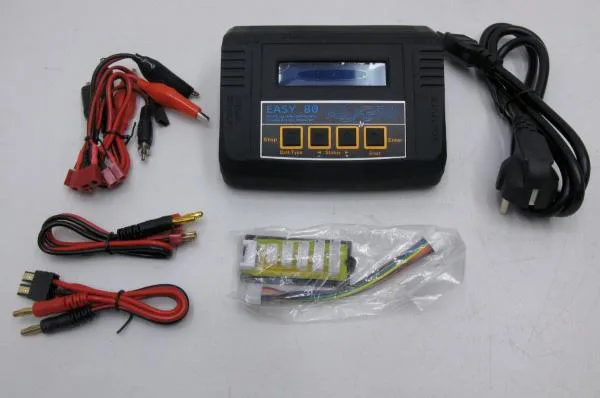 Caricabatterie «Multi-Functional Intelligent Charger» — foto 1 dell'alert A12/1591/18