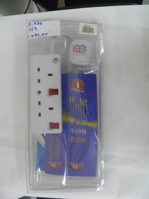 Cavo di estensione di rete «Multi Way Safety Socket» — foto 1 dell'alert A12/0196/14