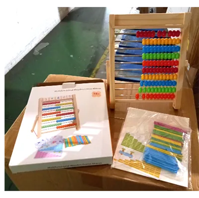 Giocattolo di attività «Multifunction Wooden Frame Abacus Toy» (Kidwill)