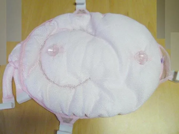Cuscino da bagno per bambini «Multifunctional Baby Bath Net & Cushion» — foto 2 dell'alert A12/1296/16