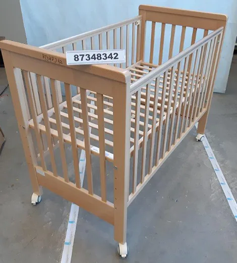 Culla per bambini «Multifunctional cot Dreamy plus 2» — foto 2 dell'alert A12/01774/20