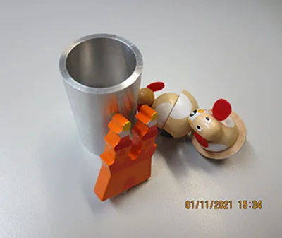 Carillon di musica «Music Box Dancing Dogs» — foto 5 dell'alert A12/01598/22