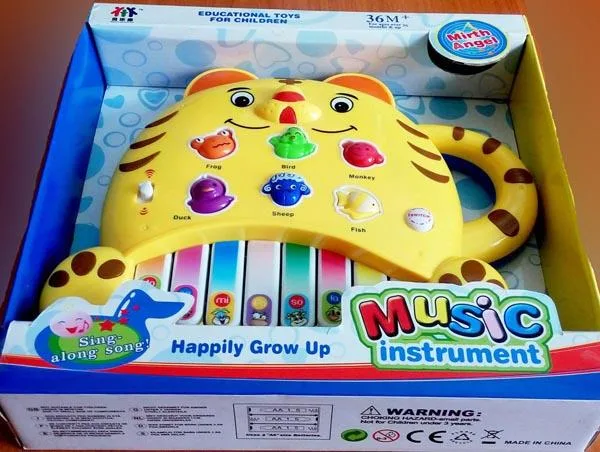 Giocattolo musicale «Music instrument» (Abababy)