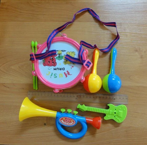 Set di strumenti musicali giocattolo «Music Set» (Unknown)