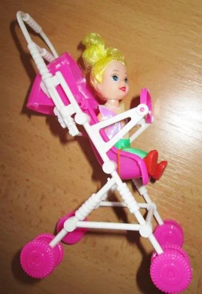 Bambola di plastica con passeggino giocattolo «MY BABY» — foto 2 dell'alert A12/0639/16