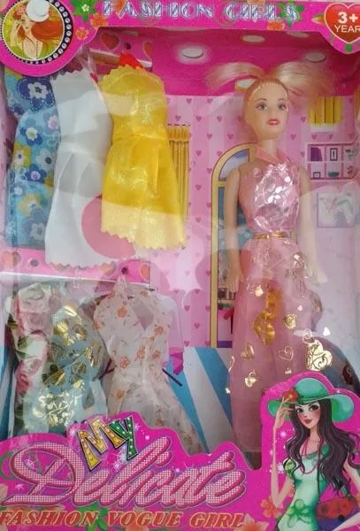 Bambola di plastica «My Delicate Fashion Vogue Girl» (Unknown)