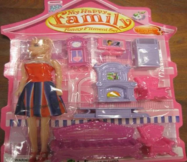 Bambola in plastica con accessori «My Happy Family» (Fun Games)