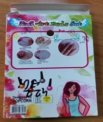 Unghie false e ciglia autoadesive «Nail Art Beads Set» — foto 3 dell'alert A12/00682/22