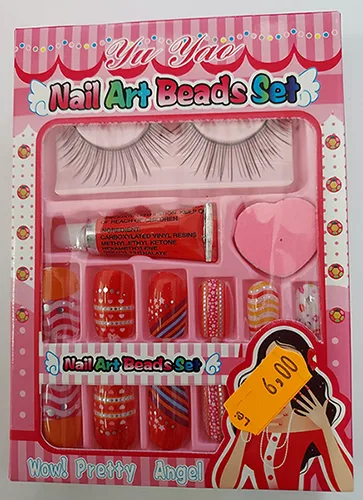 Unghie false e ciglia autoadesive «Nail Art Beads Set» — foto 1 dell'alert A12/00823/21