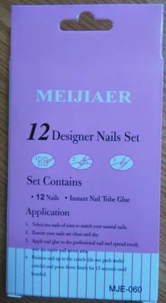 Chiodi falsi «Nail Art» — foto 2 dell'alert A12/1263/16
