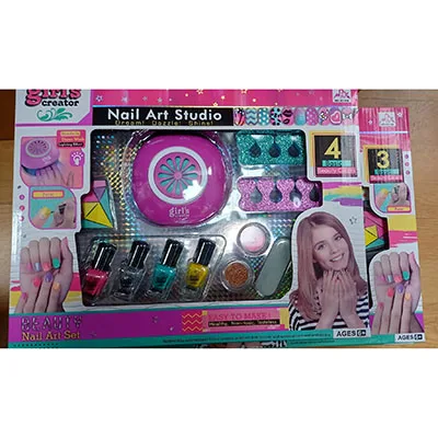 Set di unghie per bambini «Nail art studio»