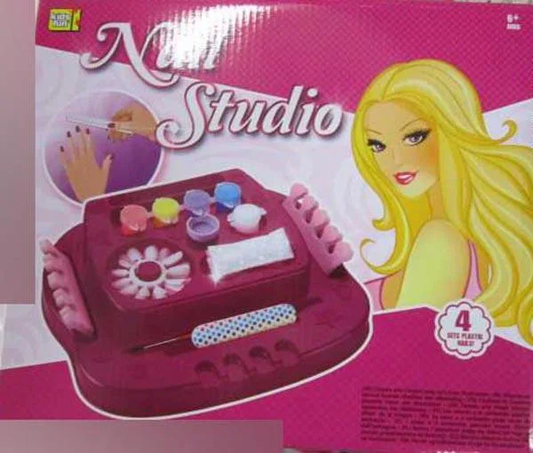 Set di manicure «Nail studio» (Kids Fun)