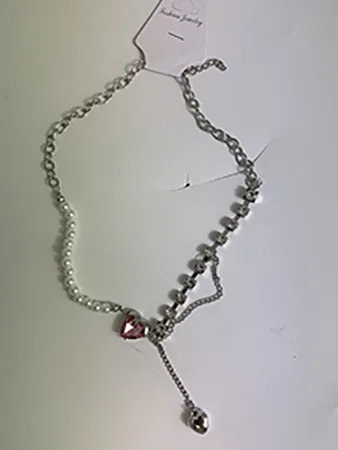 Collana «Necklace with heart-shaped pendant and rhinestones» (Fashion jewellery)