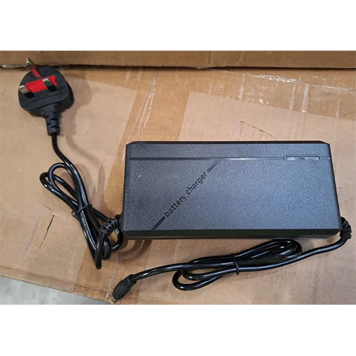 Caricabatterie «New Energy Batteries Charger» — foto 2 dell'alert SR/04319/25