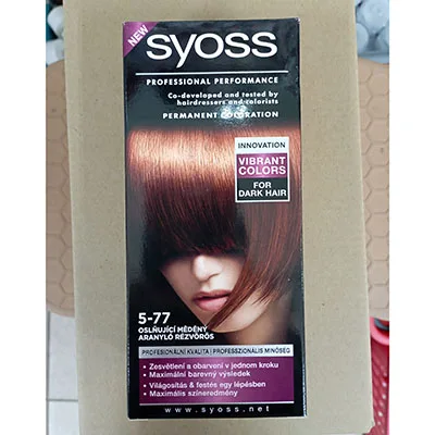 Tinture per capelli «NEW INNOVATION VIBRANT COLORS FOR DARK HAIR» (syoss)